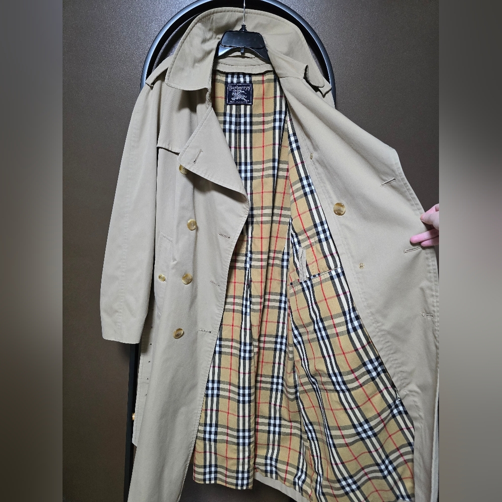 Vintage Burberry Trench Coat, With Removable Wool Liner - Picture 6 of 15